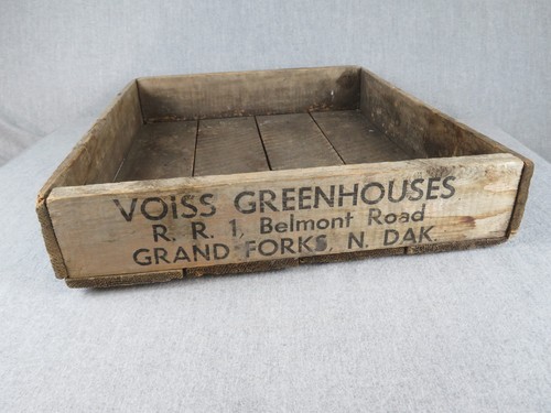 Vintage wooden crate - vintage,