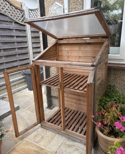 Large wooden garden cold - wooden,
